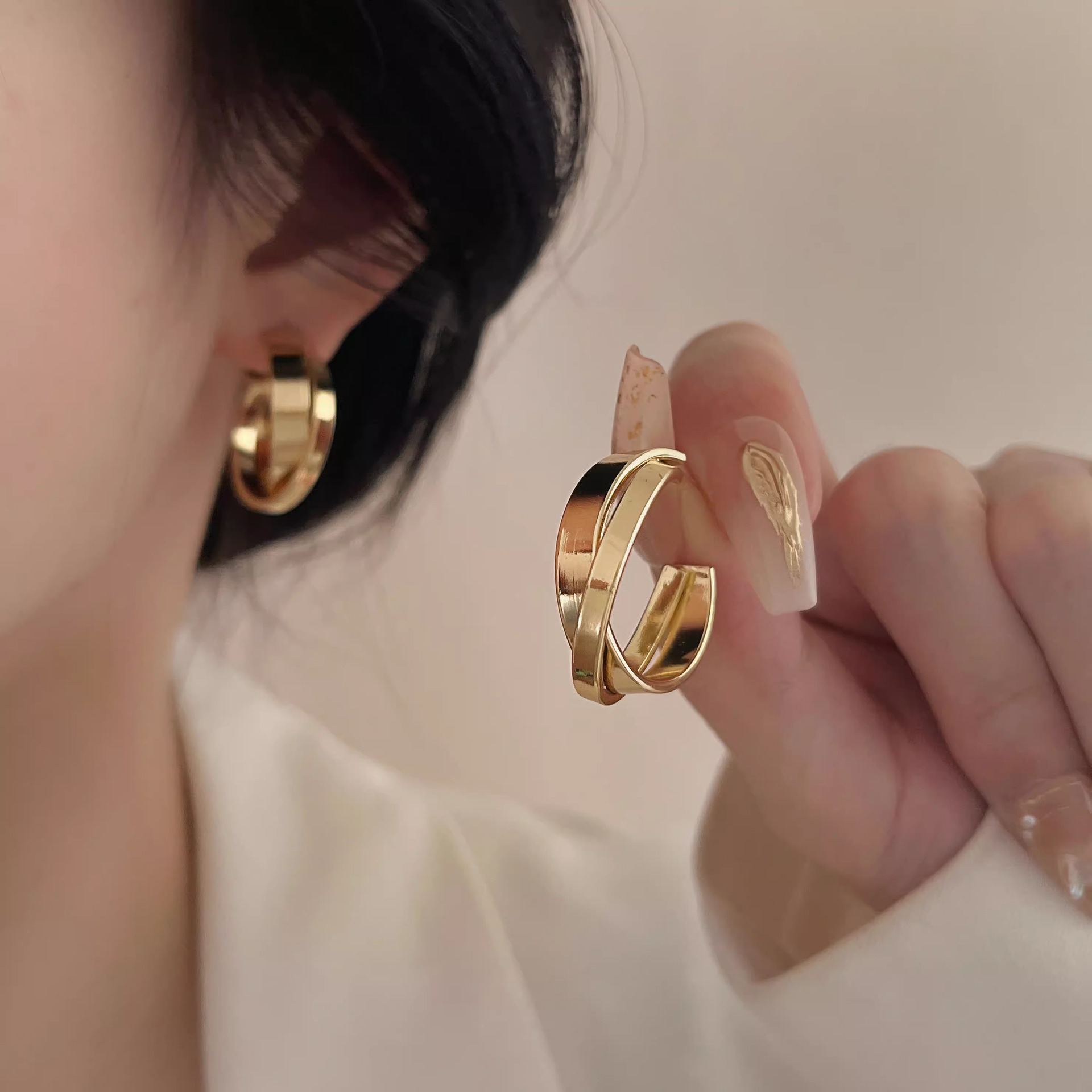 Metal Earrings Elegant High-grade Slimming Round Face
