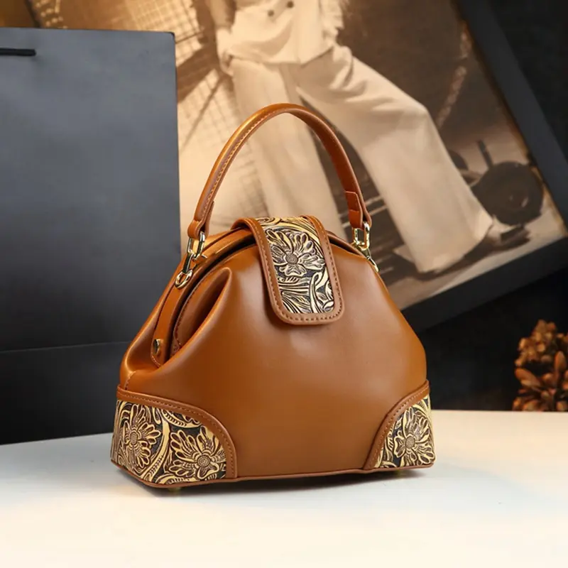 Fashionable Genuine Leather Shoulder Bag
