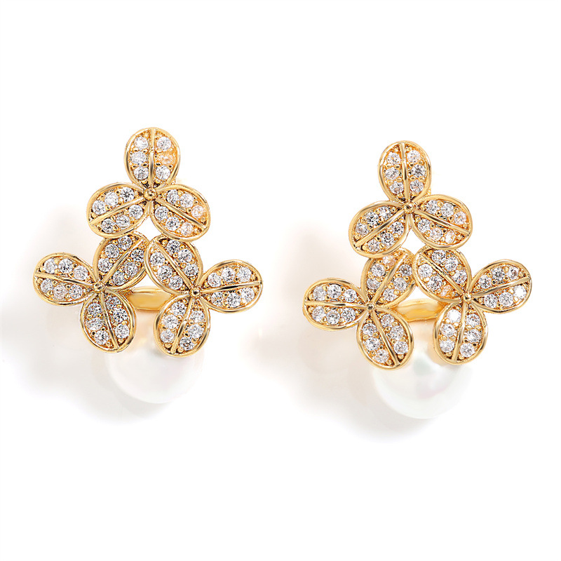 High-grade Micro-inlaid Flower Pearl Earrings