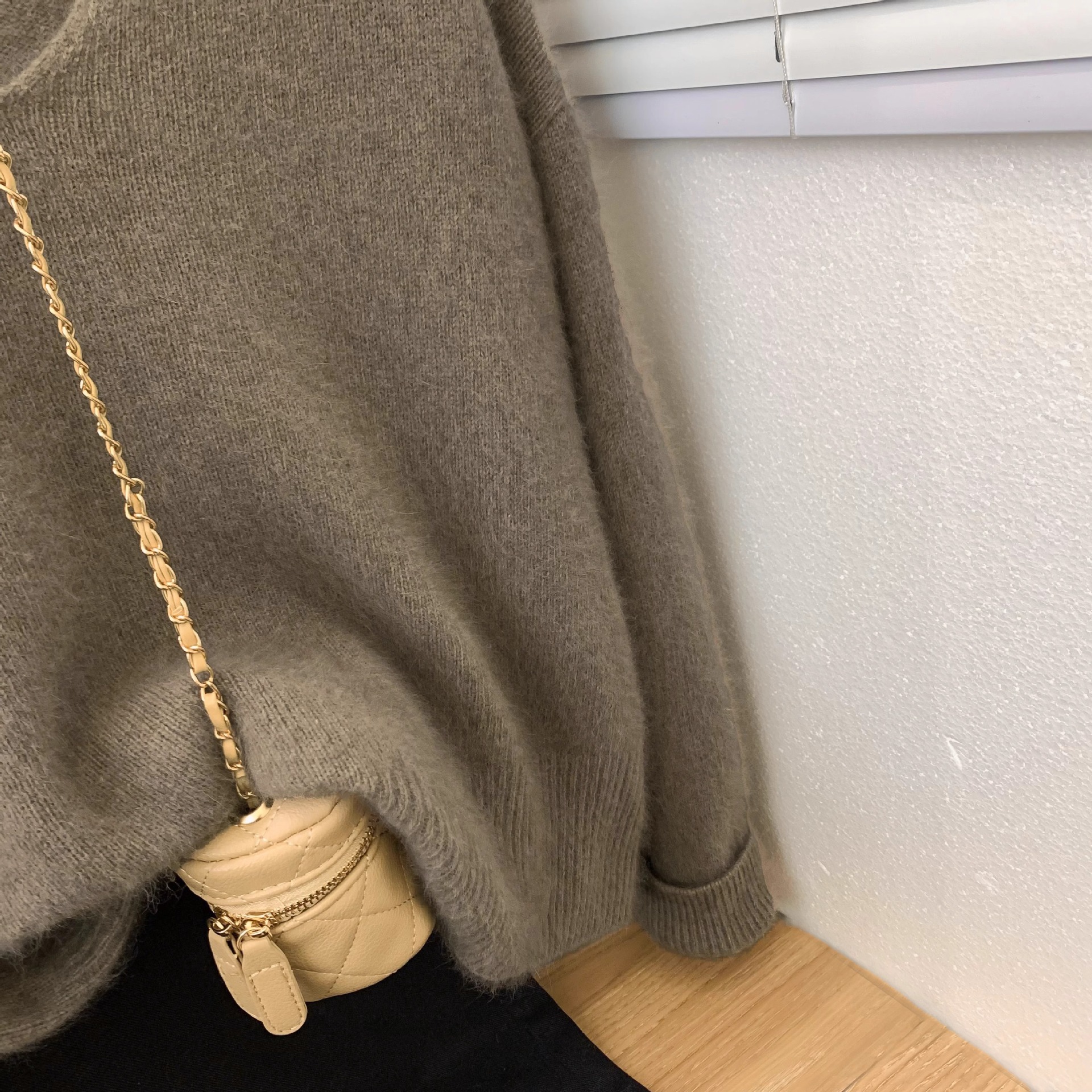 V Neck Baselayer Pullover Sweater For Women 4