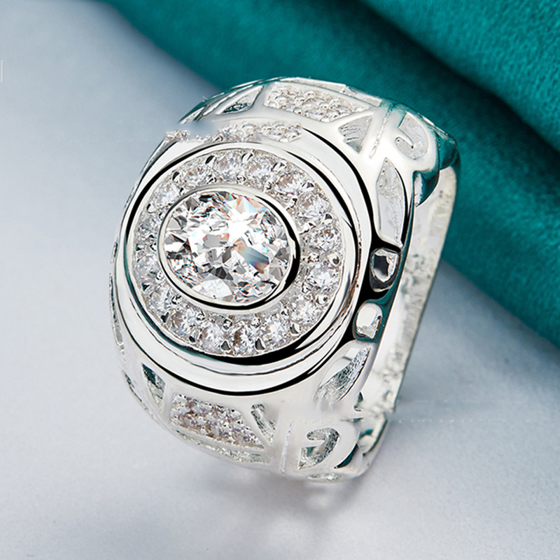 Round Zircon Exquisite Fashion Ring