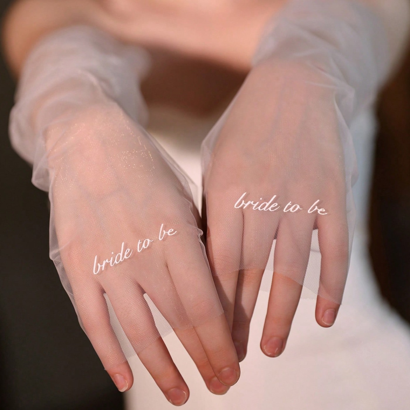 White Personalized Wedding Envelope Cover And Long Tulle Gloves 6