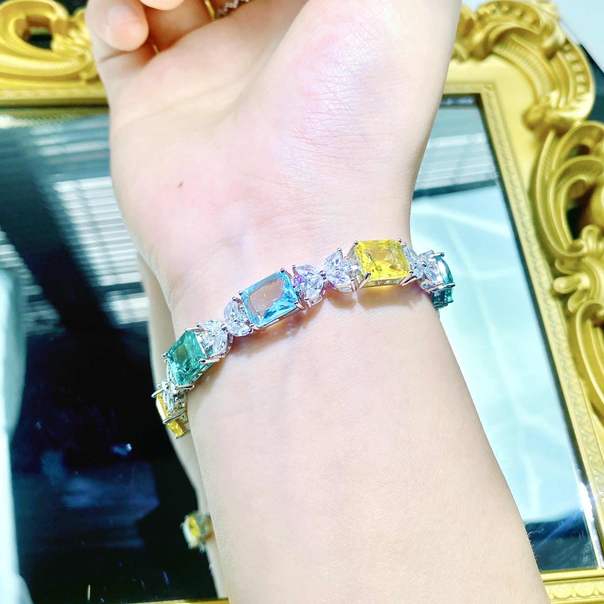 New Luxury Sugar Cube Bracelet With Aquamarine Yellow Diamonds And Colorful Gemstones