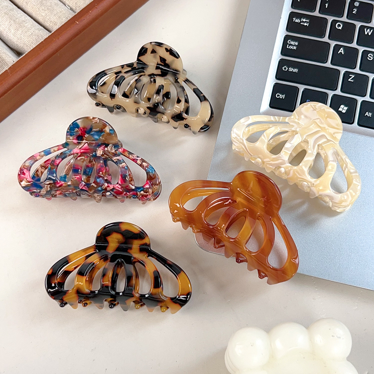 New Korean-style Acetate Lantern Hair Clip, Pumpkin-shaped Claw Clip — foto 5