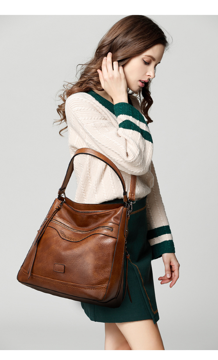 Title 3, One Shoulder Vintage Tote Bag in Soft Leather T...