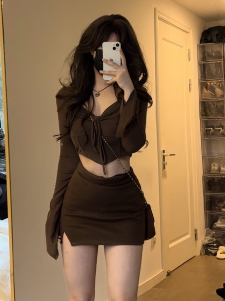 Top Long Sleeve Short Dress Young Wear Brown Two-piece Suit