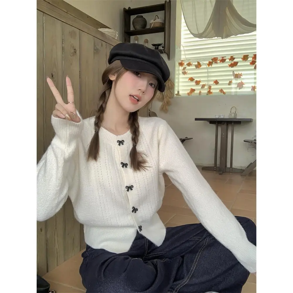 Lazy Bow Short Sweaters Cardigan - White
