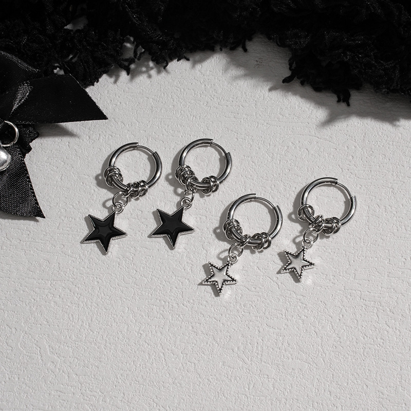 Punk-style Stainless Steel Double-circle Ear Cuffs With A Five-pointed Chic Minimalist Star Pendant Earrings