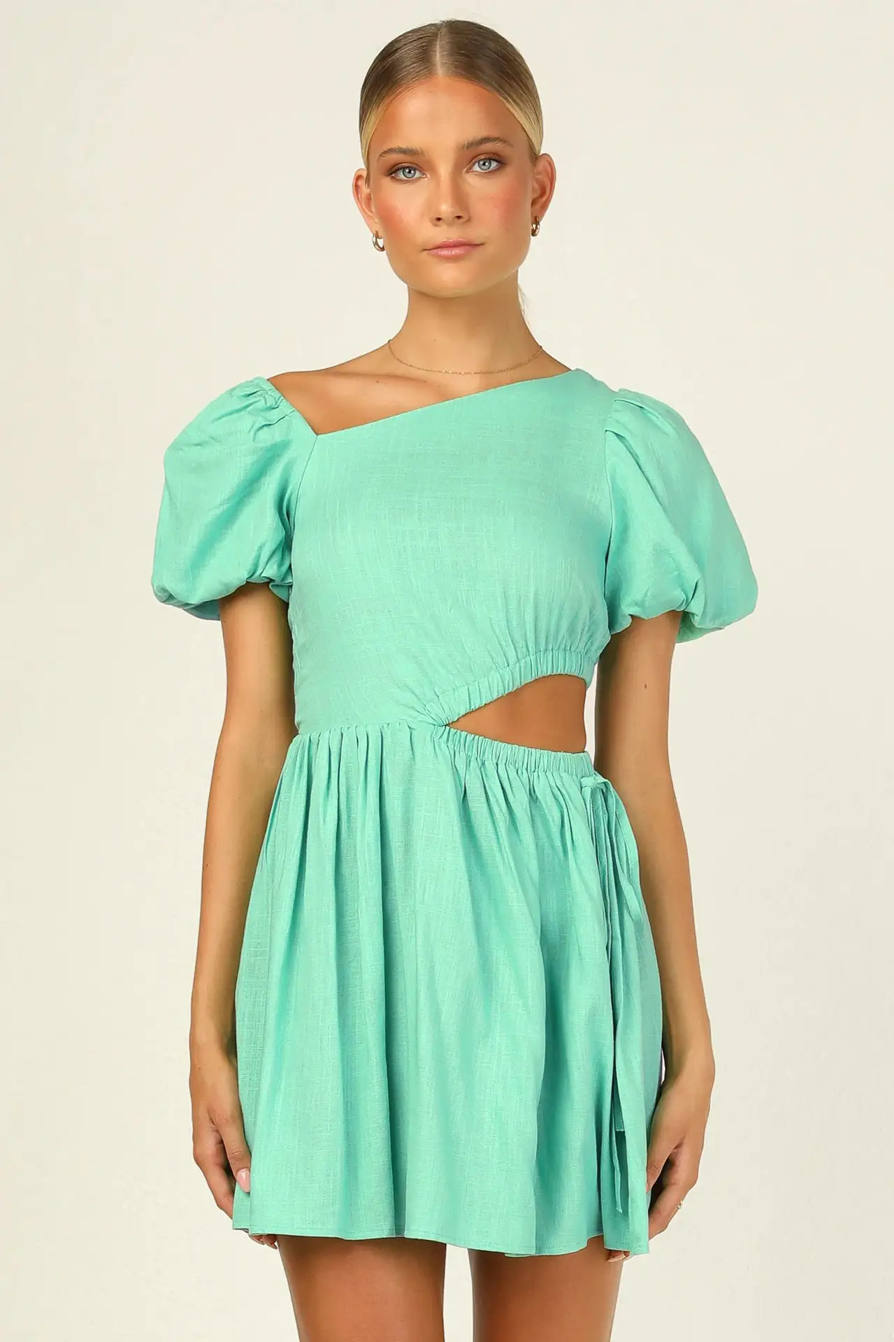Women's Short Sleeve Midriff Outfit Simple Dress