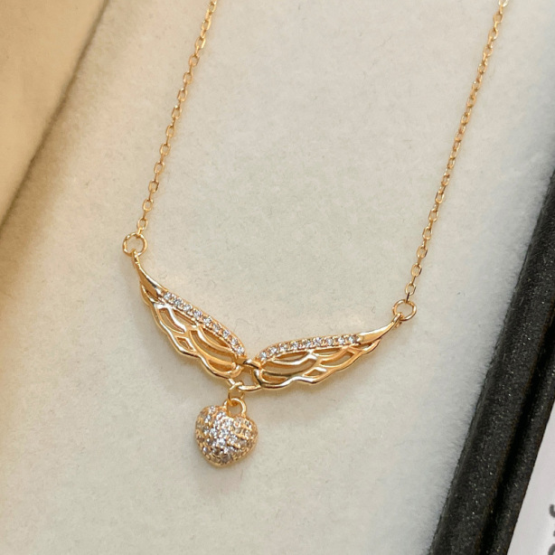 Silver Light-Luxury Angel Wings Necklace Under The Banyan Tree