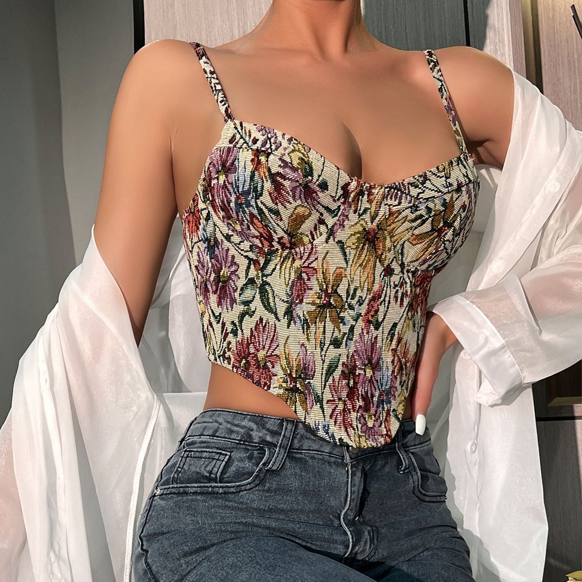 Title 7, Female Retro Flower Niche Camisole Vest