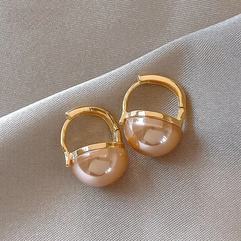 Elegant Semicircle Pearl Fashion Earrings For Women