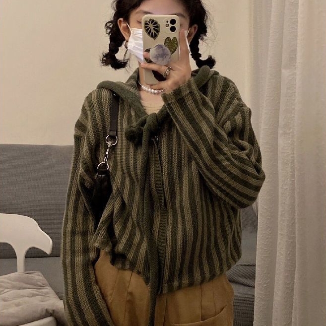 Retro Fashionable Hooded Sweater Women's Loose Korean Style Vertical Stripes