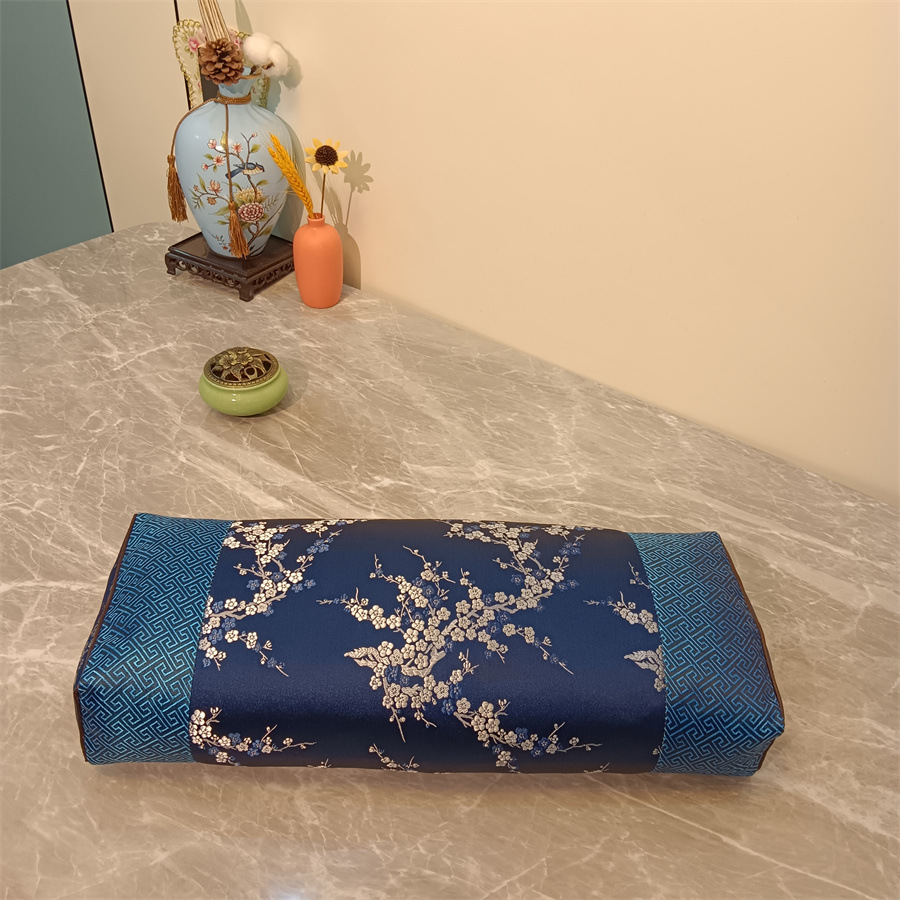 Brocade Square Mugwort Pillow Buckwheat Hulls