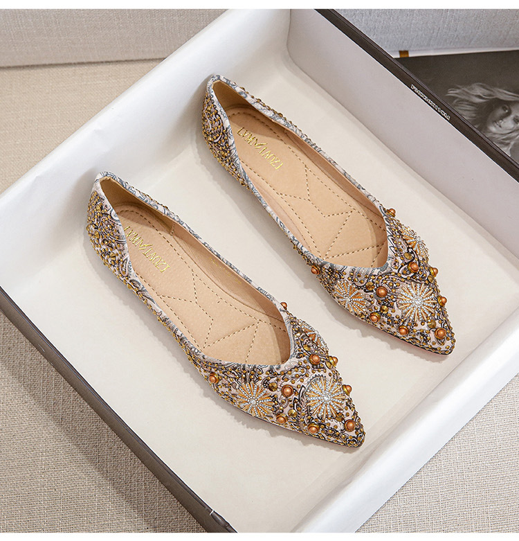 Title 12, Sapatos femininos flats estampados com strass e...