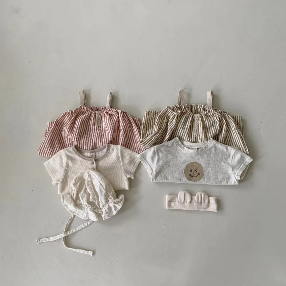 Summer Infant Thin Vertical Striped Suspender Jumpsuit