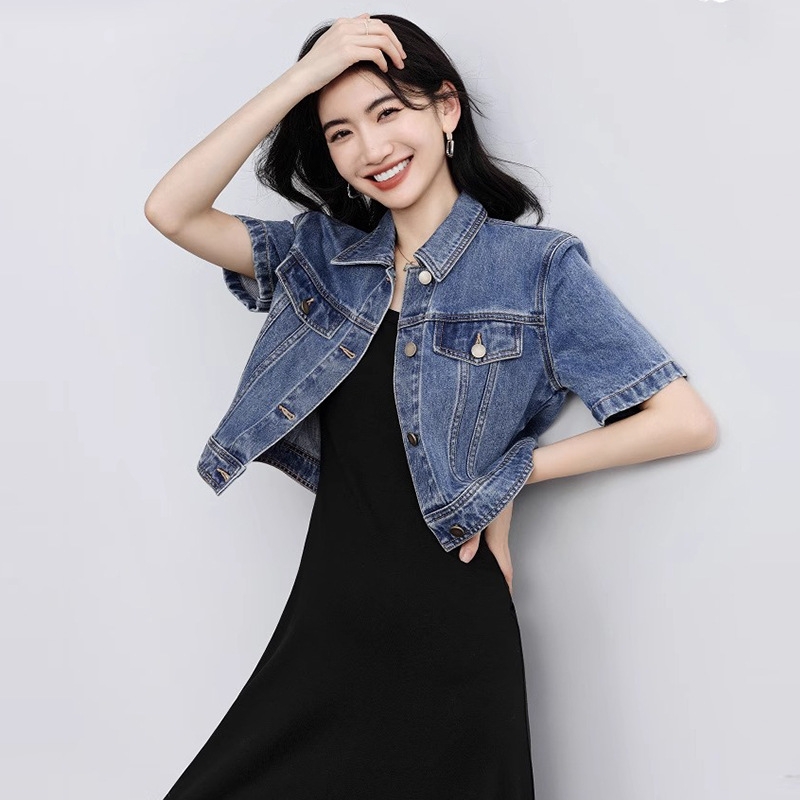 Retro-style Figure-flattering Versatile Straight-cut Jacket With Notch Lapels