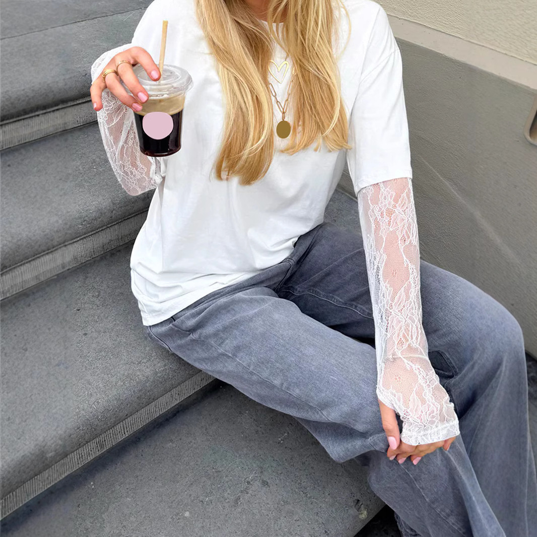 Women's Round Neck T-shirt Lace Casual Shirt