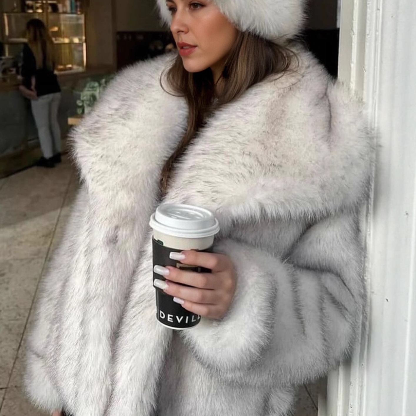 Women's Large Lapel Faux Fur Warm Coat