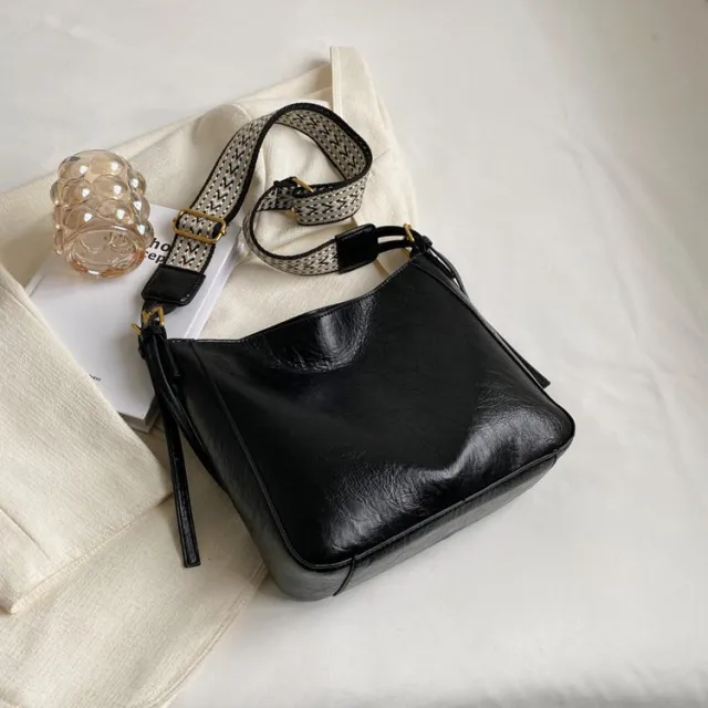 Messenger Casual Large Capacity Commuter Crossbody Bag Black - Shop at LoveMi