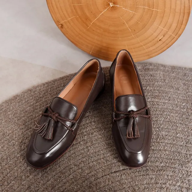 Vintage Leather Women's Round Head Tassel Low cut Shoes Brown - Shop at LoveMi