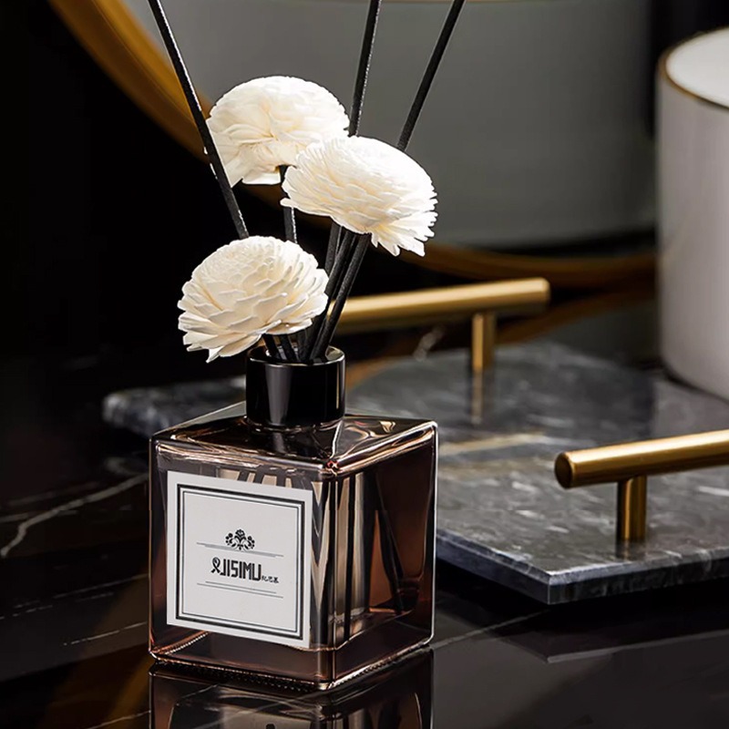 50ml Flameless Aromatherapy Room Diffuser Ornament With Long-Lasting Scent