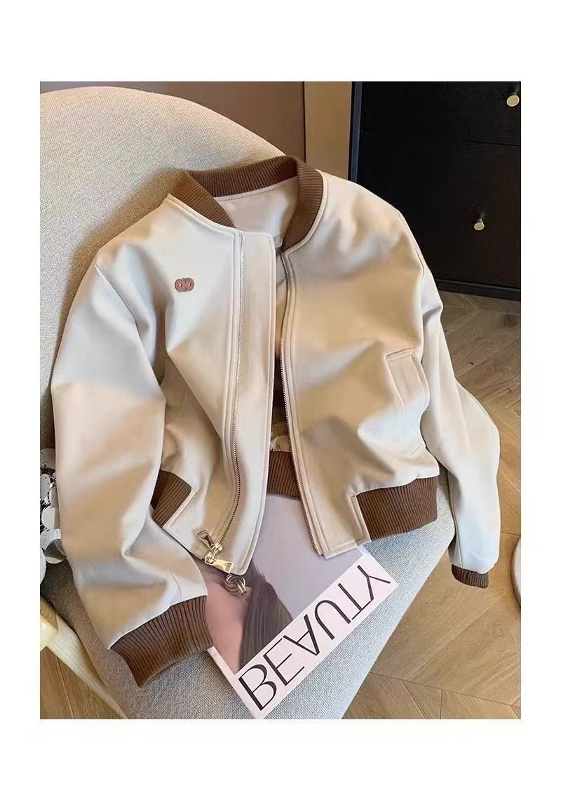 90b8f8bc 86e4 4275 b758 3dab78b60590