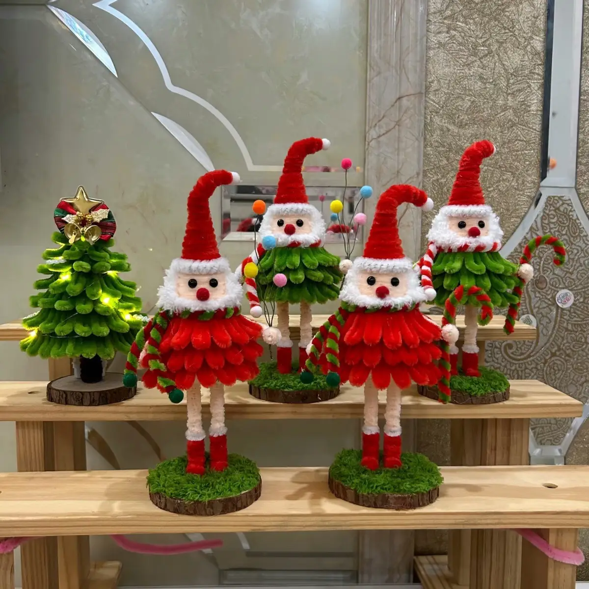 Christmas Tree Santa Pipe Cleaner Kids' Craft Kit