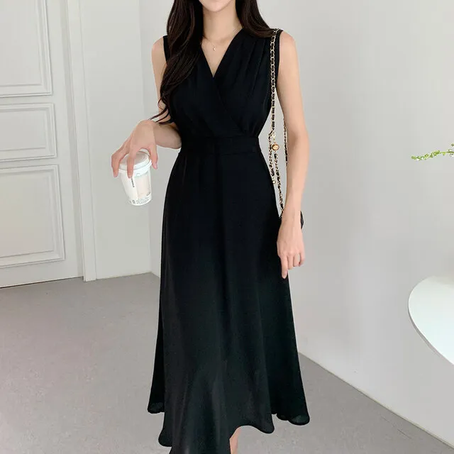 French Style V neck Pleated Temperament Lace up Waist controlled Slimming Sleeveless Dress Black - Shop at LoveMi
