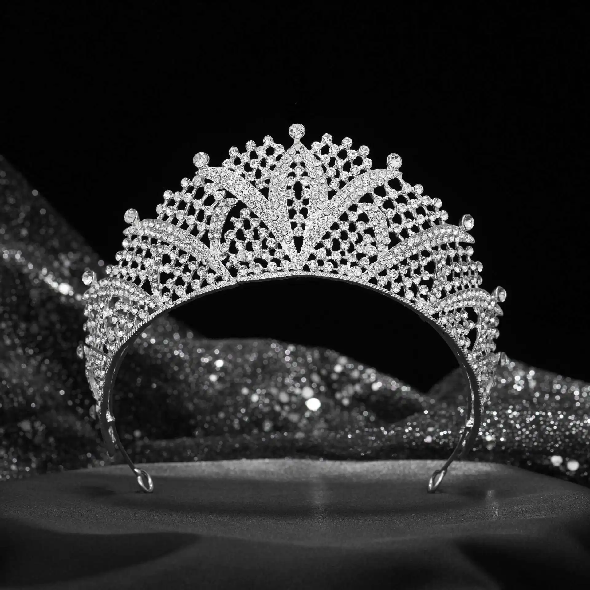 European And American Zircon Full Diamond Alloy