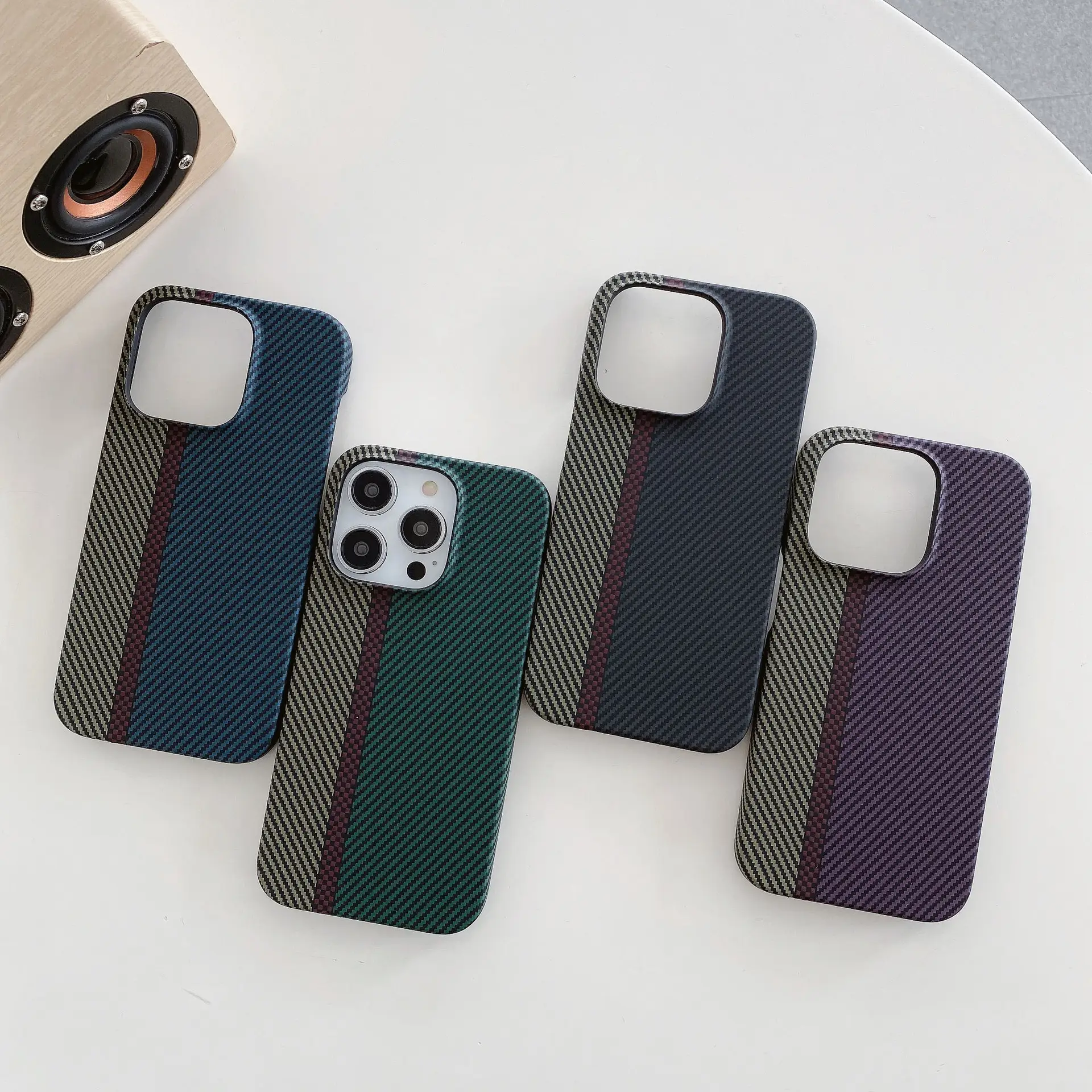 Runway Striped Hard Shell Tide Half Pack Carbon Fiber Phone Shell