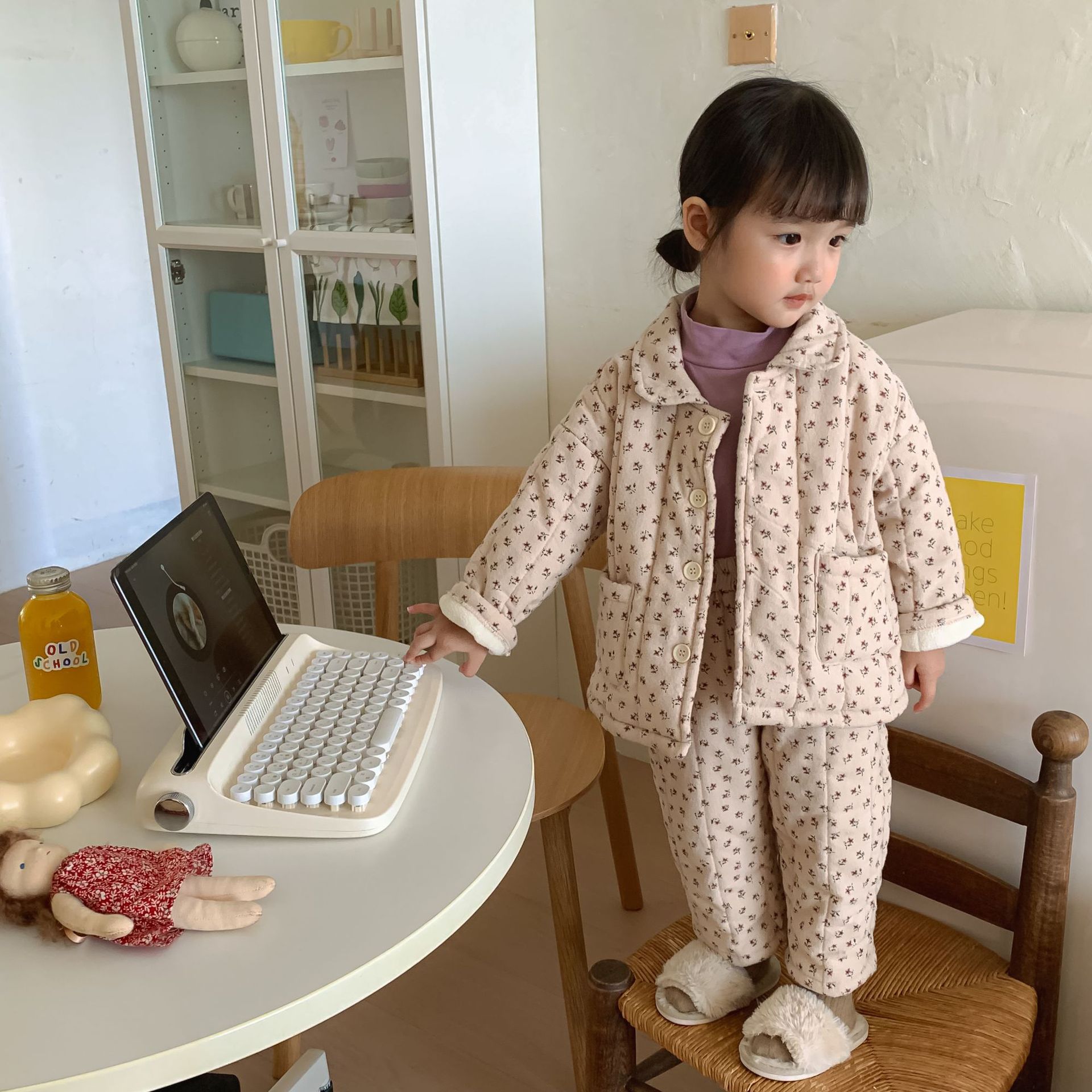 https://cf.cjdropshipping.com/quick/product/9129d1b3-705c-41ab-853a-721db1235dc9.jpg