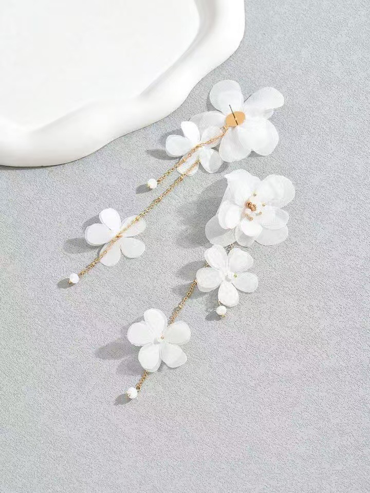 Stylish And Elegant Crystal Petal Long Tassel Earrings With A Cultural Creative Vibe