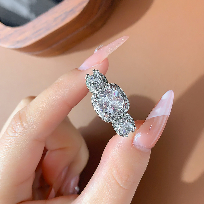 https://cf.cjdropshipping.com/quick/product/9166535c-ab24-494d-9c11-629c9e730e0a.jpg