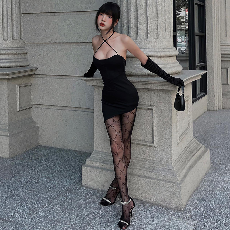 Retro Sexy Halter Solid Color Hip Skirt Fashion Hot Girl Waist Asymmetric