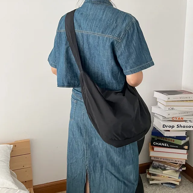 Nylon Cloth Shoulder Large Capacity Versatile Crossbody Bag Black - Shop at LoveMi