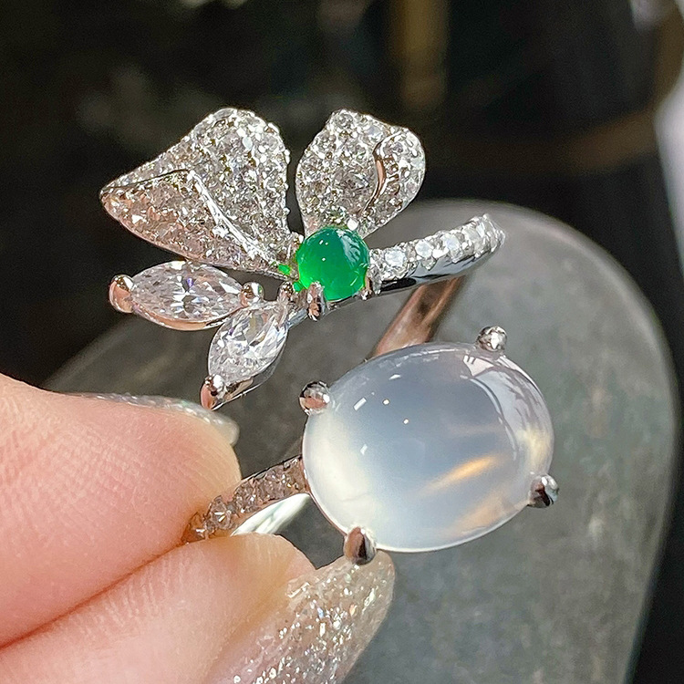 Simulation Natural Icy White Chalcedony Agate Full Diamond Ring Female Ring