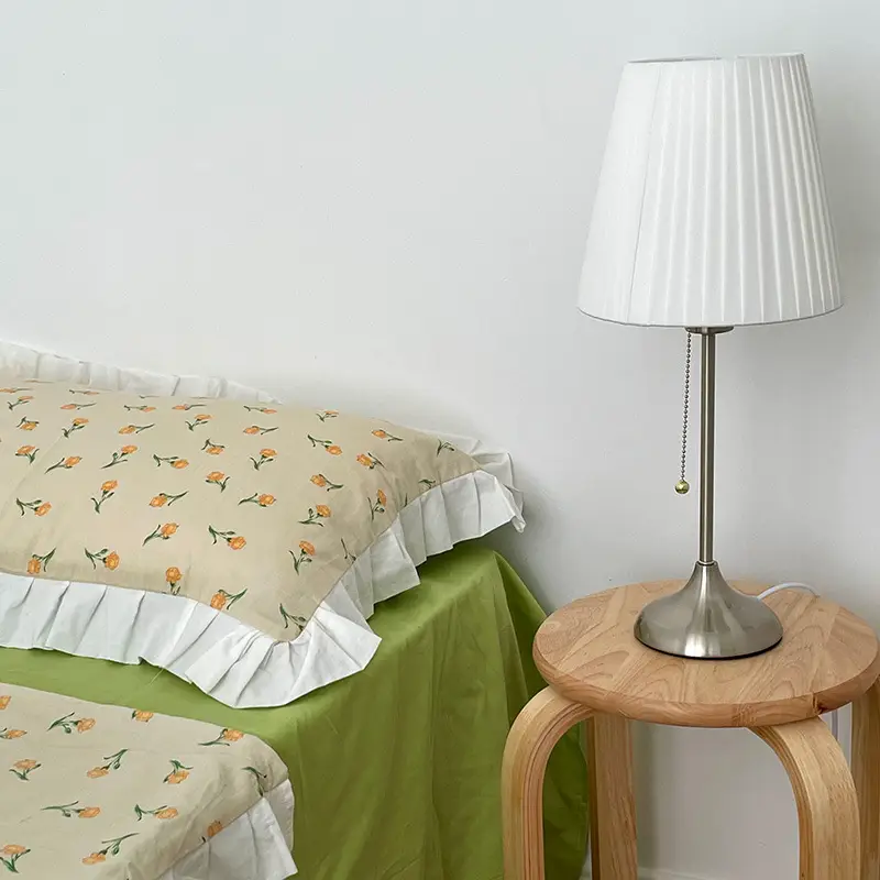 Instagram-worthy Cross-border American Minimalist Table Lamp