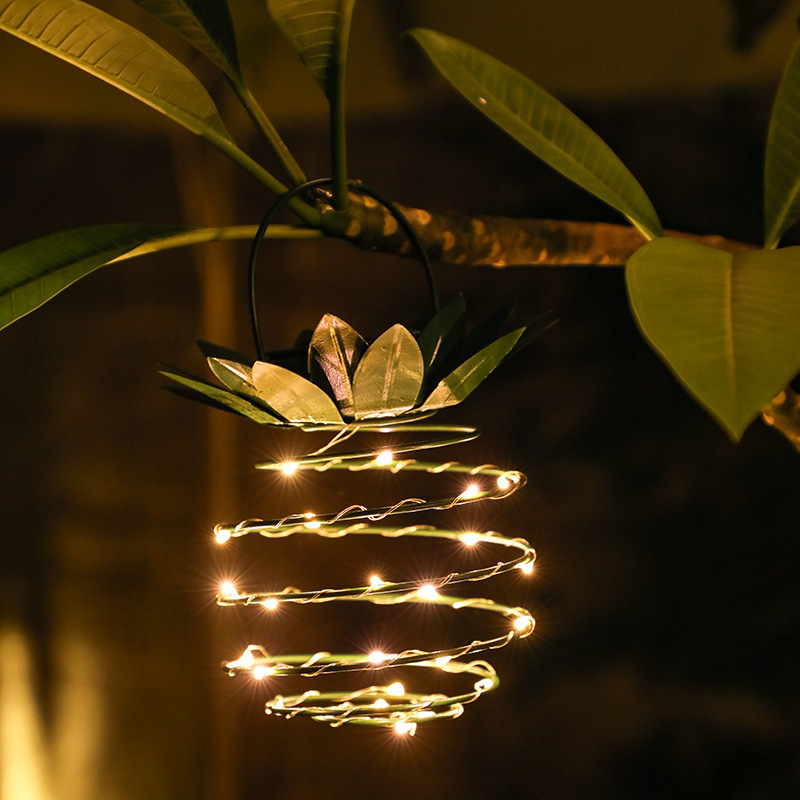 Solar Pineapple Lamp