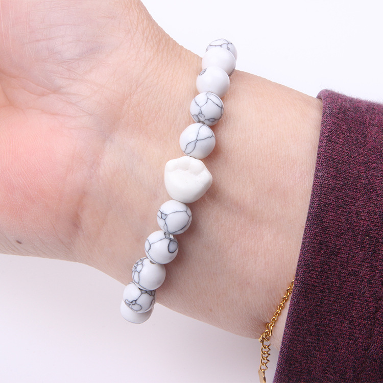 8mm Volcanic Stone Agate Chalcedony And Crystal Beaded Bracelet