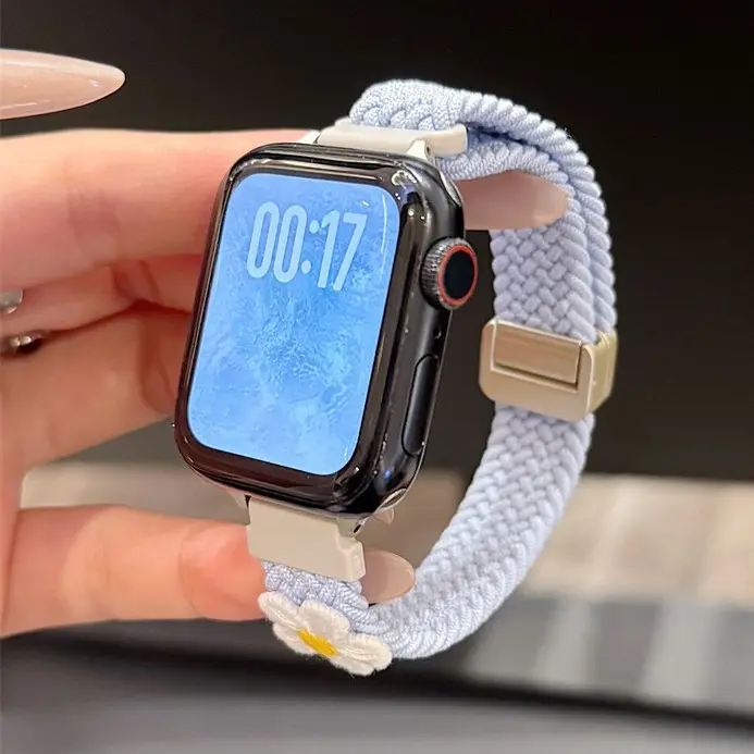 Fashionable Floral Woven Nylon Magnetic Watch Strap