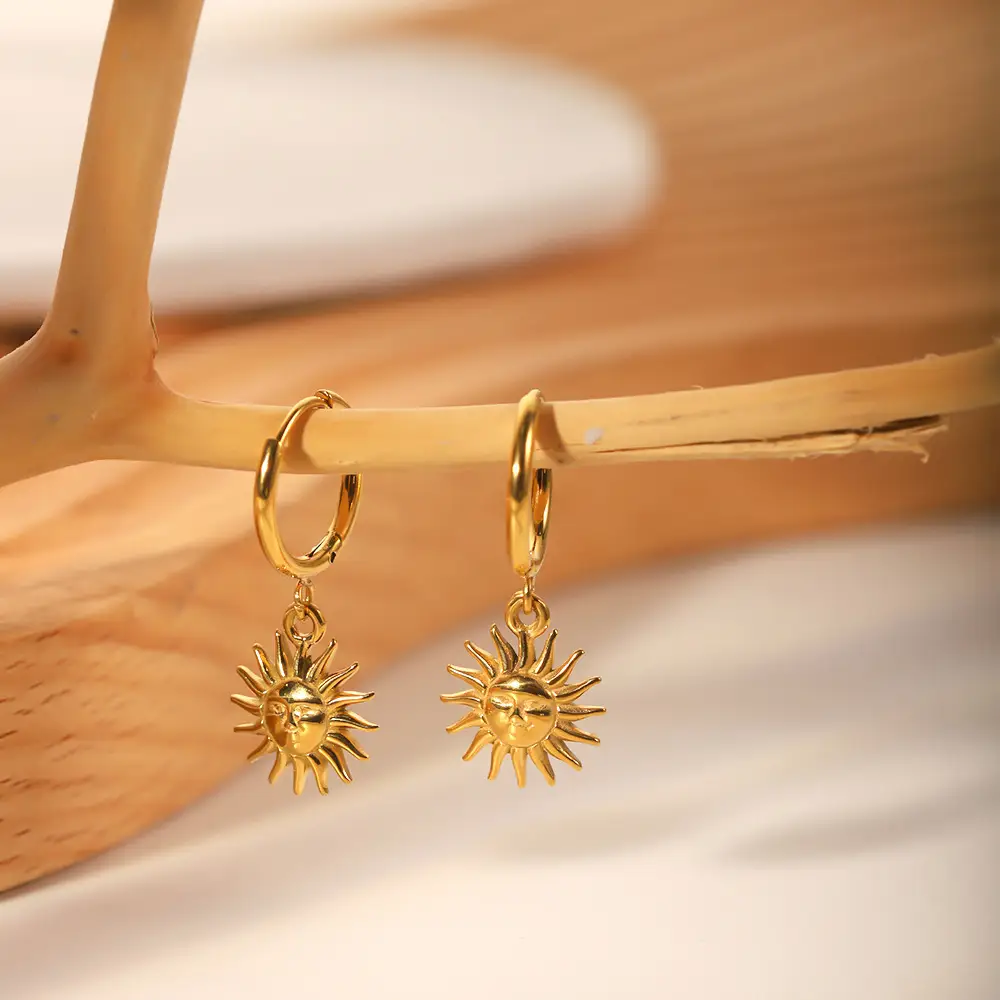 French Retro Titanium Steel Earrings Do Not Fade Anti-allergy