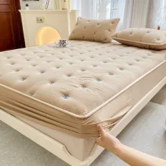 Embroidered Cotton Soybean One-piece Fiber All-inclusive Protection Mattress Cover - Khaki - View 1