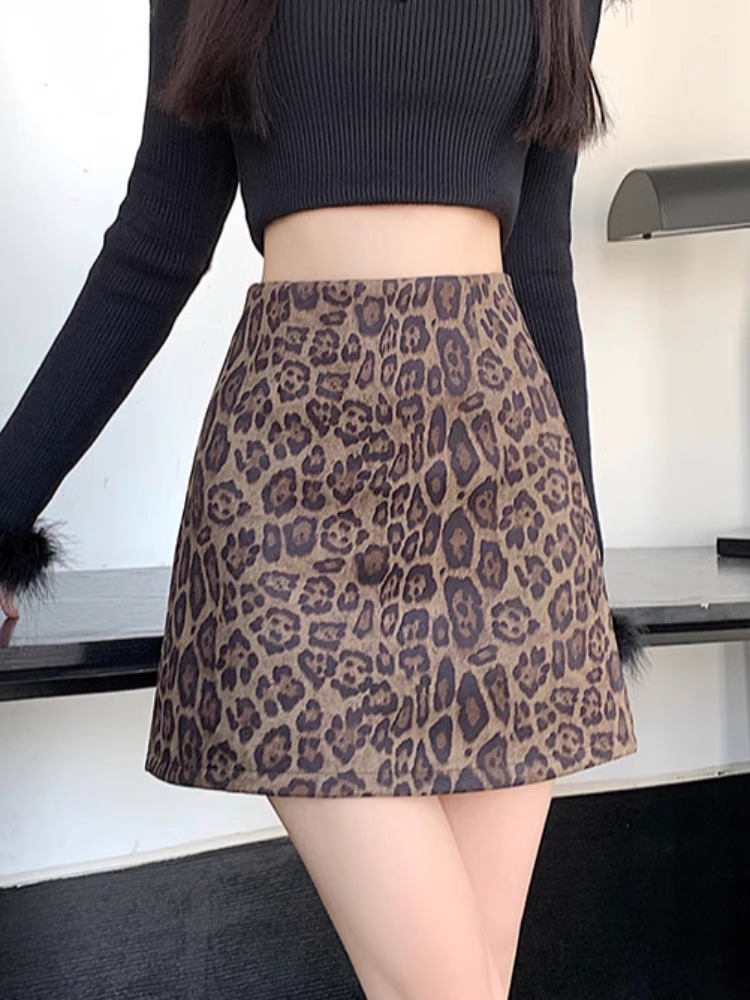 https://cf.cjdropshipping.com/quick/product/92204954-bfab-48bb-8bb1-7580a813a2b6.jpg