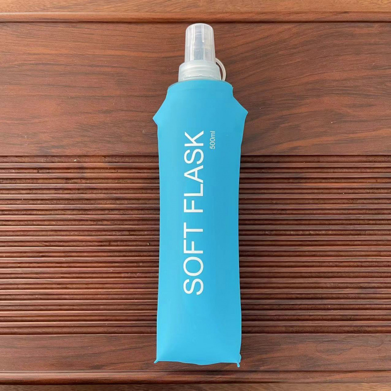 Marathon Running Hiking And Fitness Hydration Bladder With A Foldable Water Cup