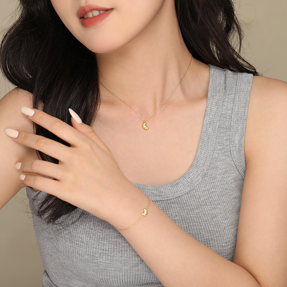 Women's Sterling Silver Retro Croissant Necklace