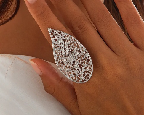 Irregular French-style Personalized Womens Ring