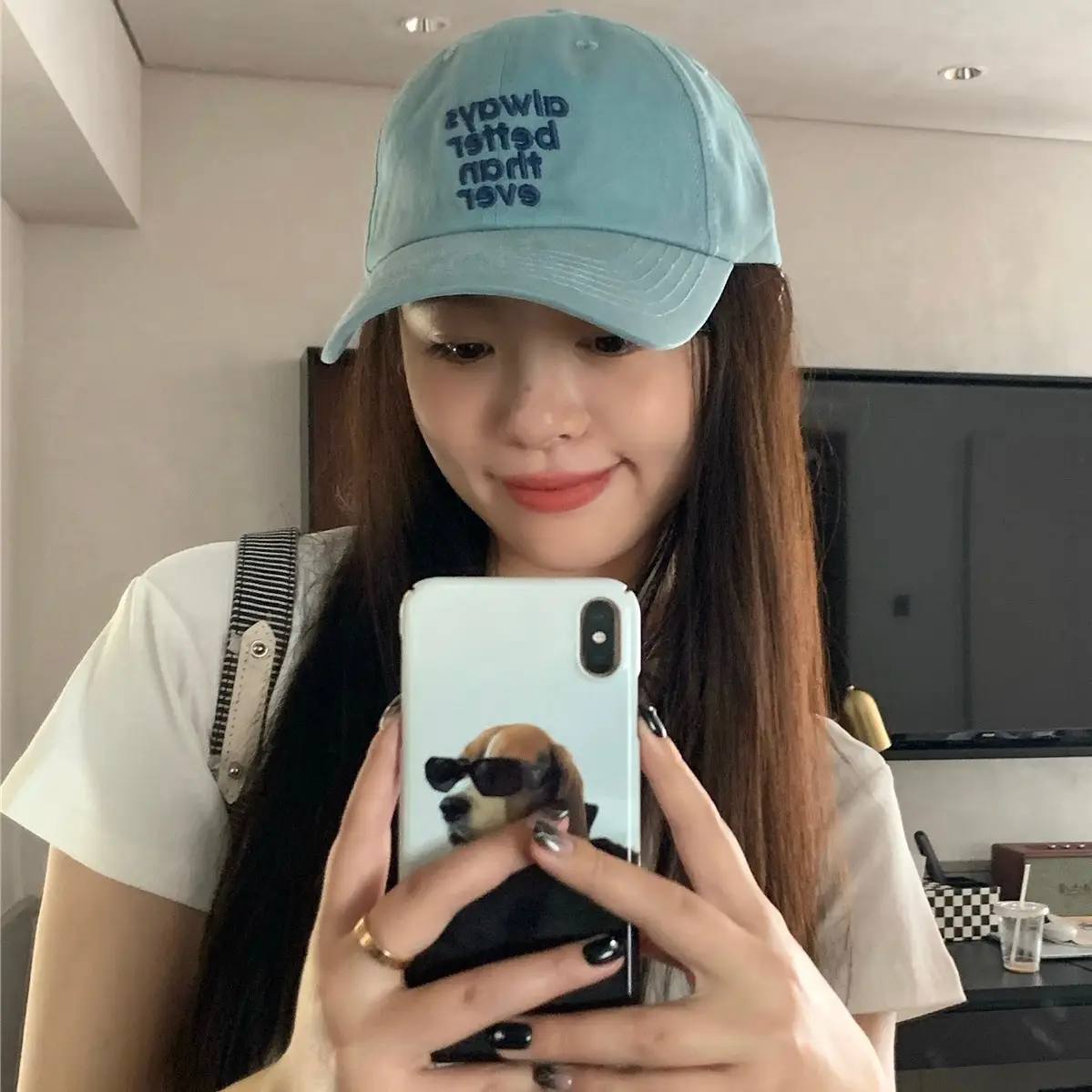 Lu Xi Korean Style Embroidered White Wide Brim Baseball Cap For Women