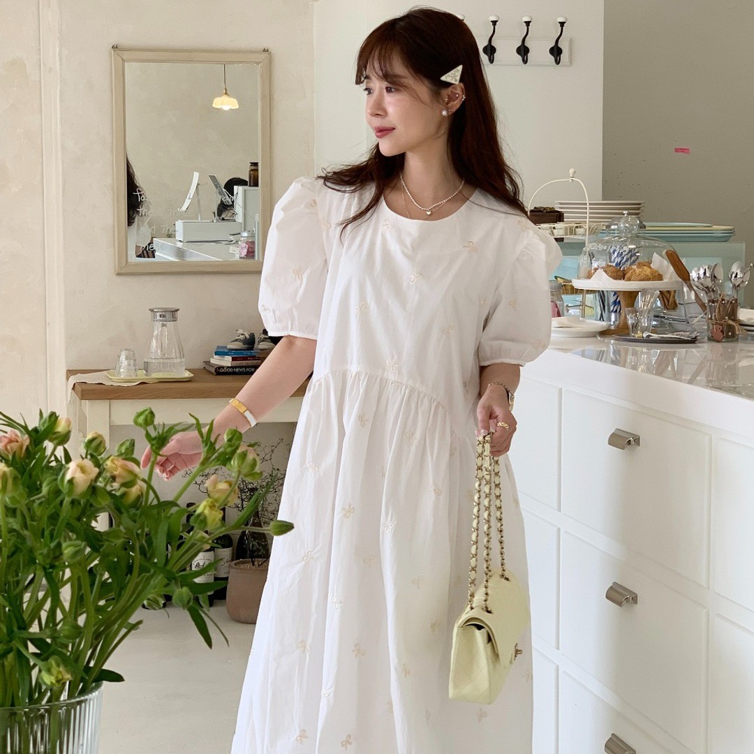 Summer Retro Round Neck Loose Casual Embroidered Bow-Knot Printed Puff-Sleeve Dress… — image 1