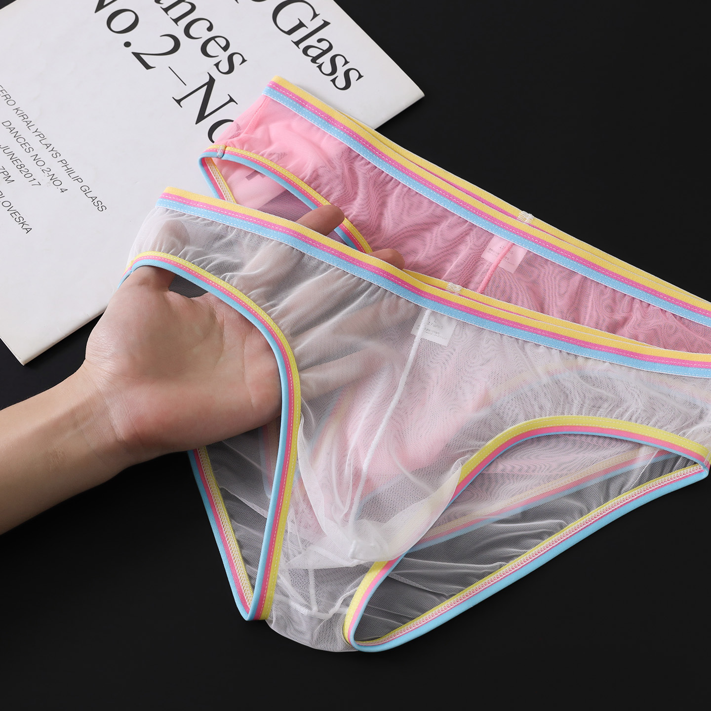Soft Highly Elastic Mens Briefs With A Half-hip Design